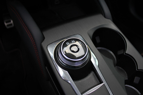 Ford Kuga 2.5 PHEV ST-Line X | Trekhaak | Panoramadak | B&O | BLIS | Head-Up