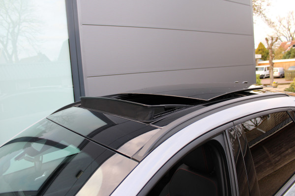 Ford Kuga 2.5 PHEV ST-Line X | Trekhaak | Panoramadak | B&O | BLIS | Head-Up