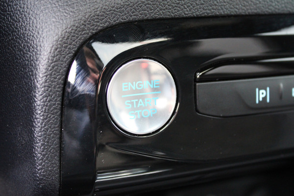 Ford Kuga 2.5 PHEV ST-Line X | Trekhaak | Panoramadak | B&O | BLIS | Head-Up