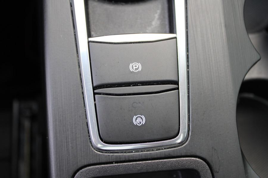 Ford Kuga 2.5 PHEV ST-Line X | Trekhaak | Panoramadak | B&O | BLIS | Head-Up