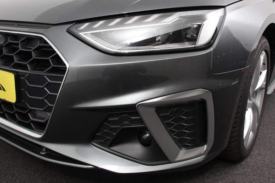 Audi A4 Avant 40 TFSI 204 pk S-tronic S Line Plus Navigatie Adaptive Cruise Control Parkeersensoren Camera Lane Assist Elektrische achterklep Stoelverwarming Ledverlichting Virtual Cockpit Climatronic