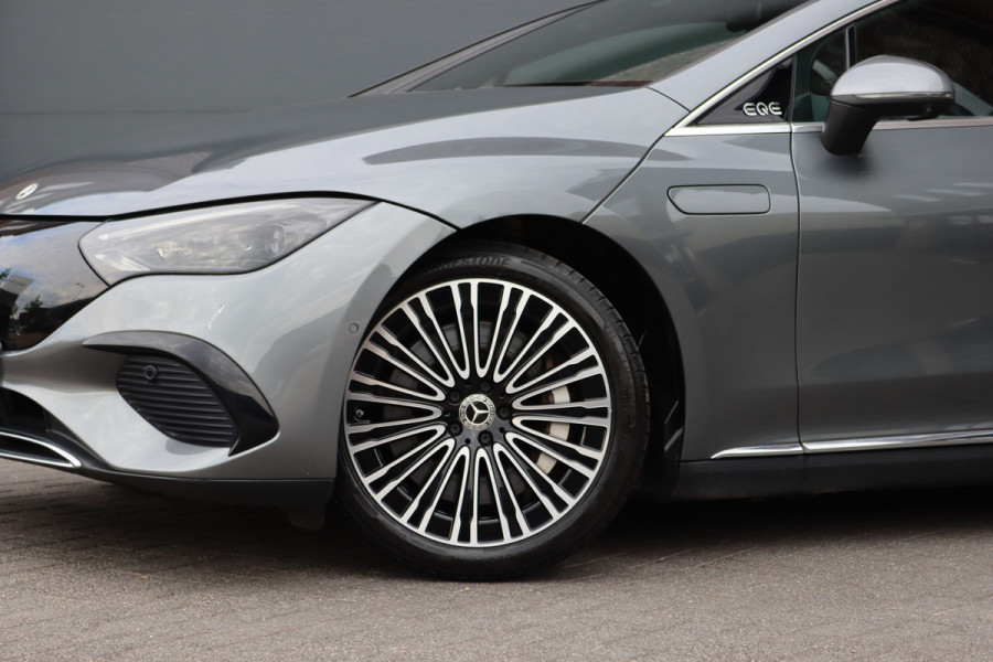Mercedes-Benz EQE 350 Luxury Line Premium 89 kWh | Distronic+ | Burmester | Memory | Digital Light | Trekhaak | Surround Camera | Keyless Go | Leder | Augmented Reality |
