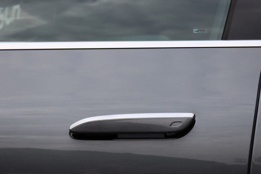 Mercedes-Benz EQE 350 Luxury Line Premium 89 kWh | Distronic+ | Burmester | Memory | Digital Light | Trekhaak | Surround Camera | Keyless Go | Leder | Augmented Reality |