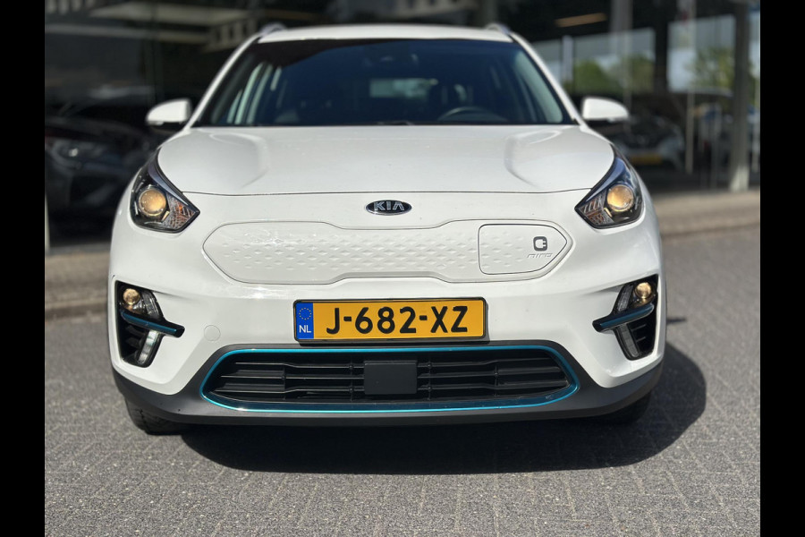 Kia e-Niro DynamicLine 64 kWh | SOH: 96,7% | 3 Fase | Warmtepomp  | Adaptive CC | Camera | Navi | Stoel-Stuurverwarming |