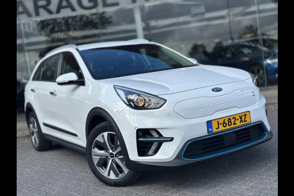 Kia e-Niro DynamicLine 64 kWh | SOH: 96,7% | 3 Fase | Warmtepomp  | Adaptive CC | Camera | Navi | Stoel-Stuurverwarming |