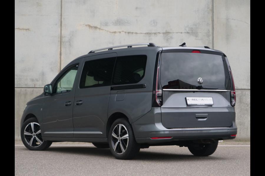 Volkswagen Caddy 1.5 TSI | Highline | Panoramadak | 7 zits | virtual-cockpit | camera | standkachel..