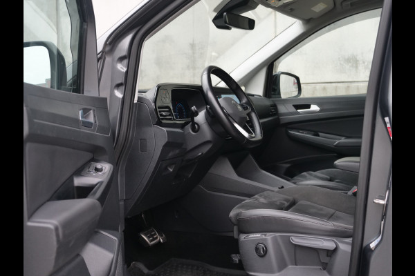 Volkswagen Caddy 1.5 TSI | Highline | Panoramadak | 7 zits | virtual-cockpit | camera | standkachel..