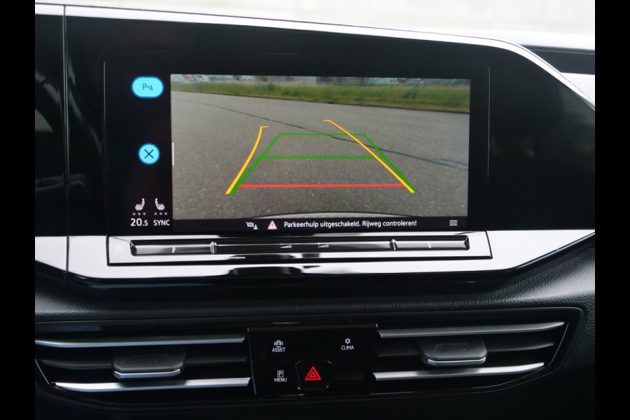 Volkswagen Caddy 1.5 TSI | Highline | Panoramadak | 7 zits | virtual-cockpit | camera | standkachel..