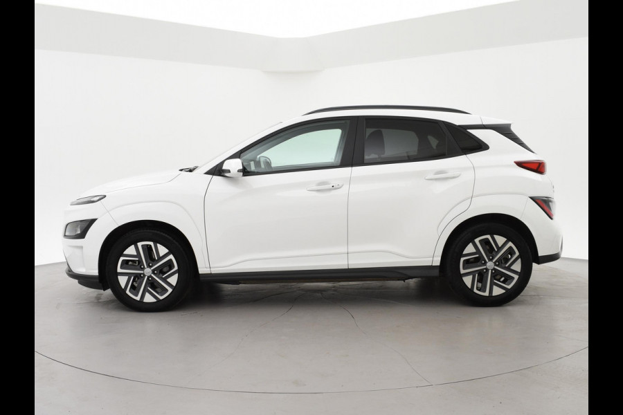 Hyundai Kona EV FASHION 39 kWh *99% SOH* + HEAD-UP DISPLAY | AFN. TREKHAAK | CAMERA | ADAPTIVE CRUISE CONTROL | KRELL