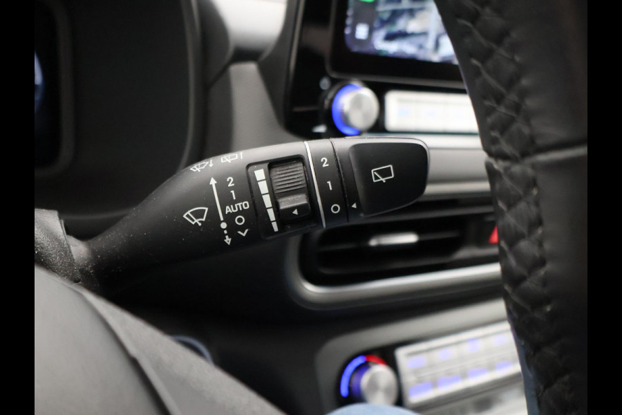 Hyundai Kona EV FASHION 39 kWh *99% SOH* + HEAD-UP DISPLAY | AFN. TREKHAAK | CAMERA | ADAPTIVE CRUISE CONTROL | KRELL