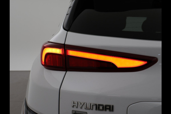 Hyundai Kona EV FASHION 39 kWh *99% SOH* + HEAD-UP DISPLAY | AFN. TREKHAAK | CAMERA | ADAPTIVE CRUISE CONTROL | KRELL