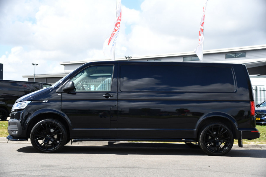 Volkswagen Transporter 2.0 TDI L2H1 30 Highline Adaptieve Cruise, Camera, Carplay, 150pk, Trekhaak, Stoelverwarming, LED, Automaat, Standkachel, Sensoren, Uniek!