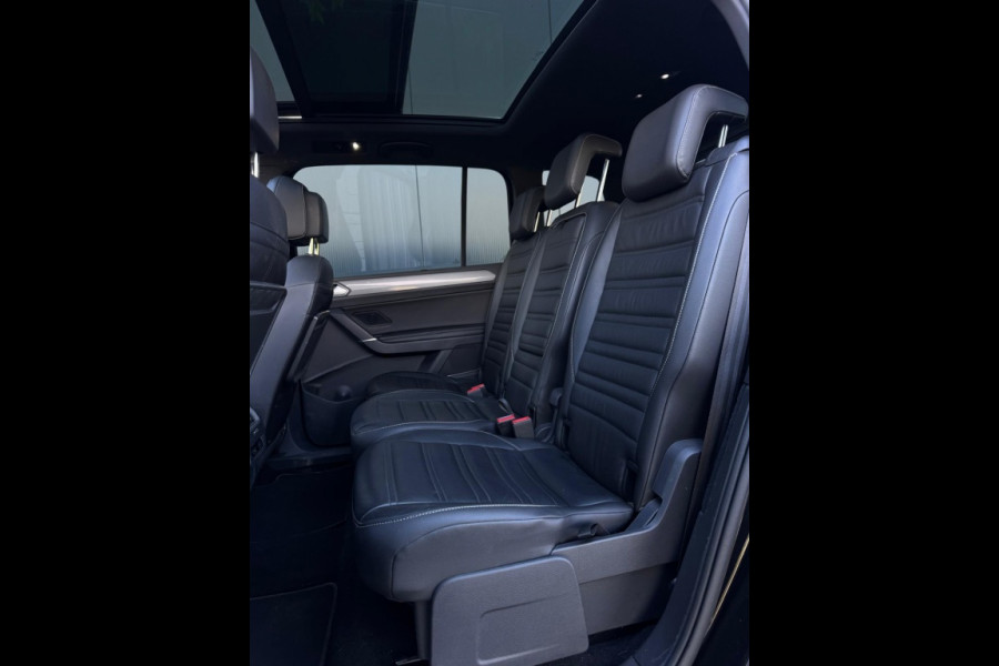 Volkswagen Touran 1.5 TSI 3x R line 7p DSG PANO NAVI LEDER LED ACC ECC PDC SPORTVE