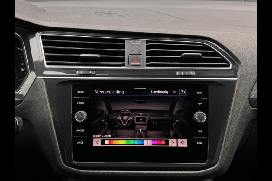 Volkswagen Tiguan 1.4 TSI eHy 3x R line PANO CAMERA NAVI APPLE CARPLAY ACC ECC