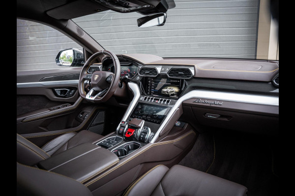 Lamborghini Urus 4.0 V8 - 5-zits l BTW l Pano l Carbon-Pack l Massage