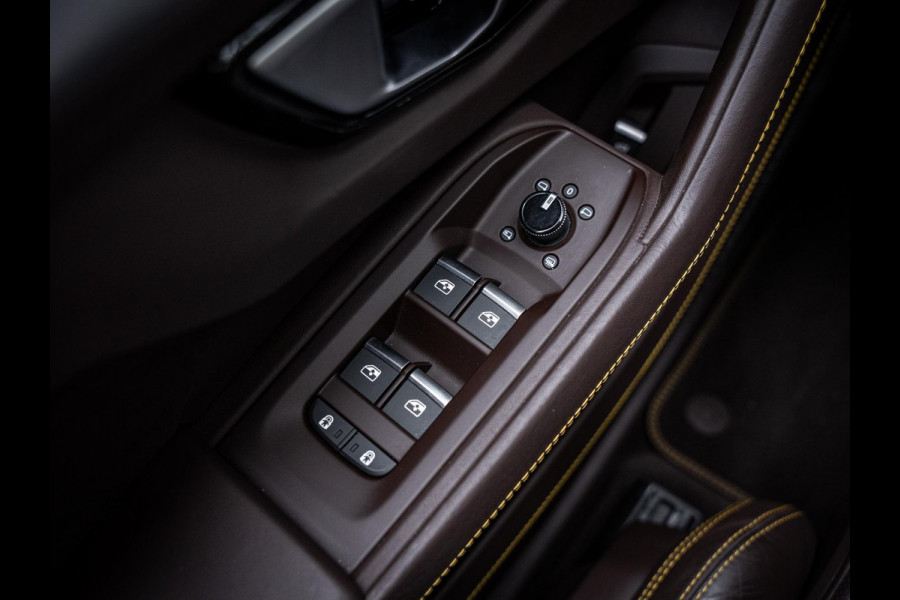 Lamborghini Urus 4.0 V8 - 5-zits l BTW l Pano l Carbon-Pack l Massage