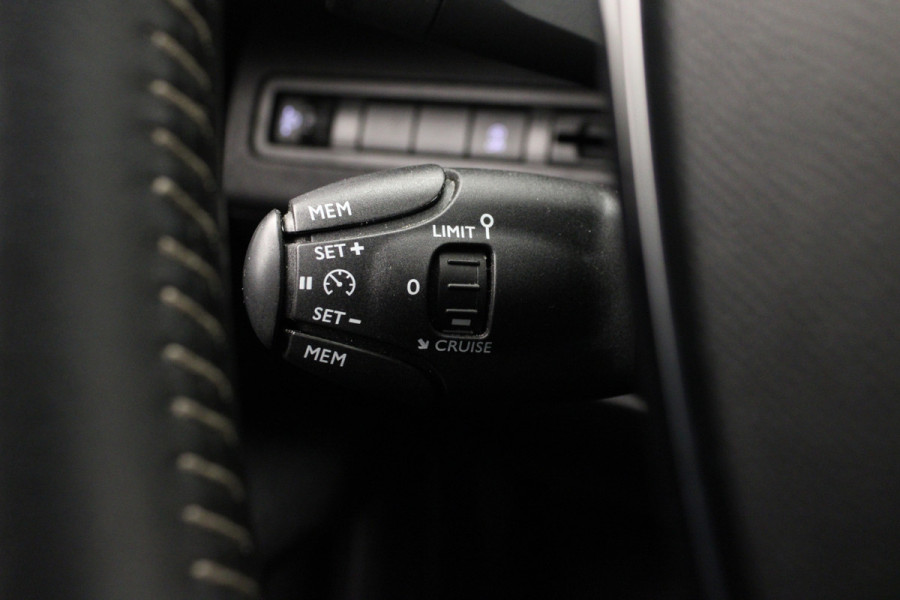 Peugeot 5008 1.2 PureTech Access