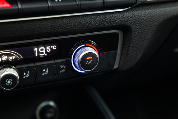 Audi A3 Sportback 30 TFSI Sport S Line Edition