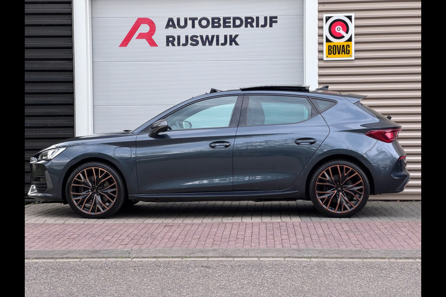 CUPRA Leon 1.4 e-Hybrid VZ Pano/Keyless/Dodehoek