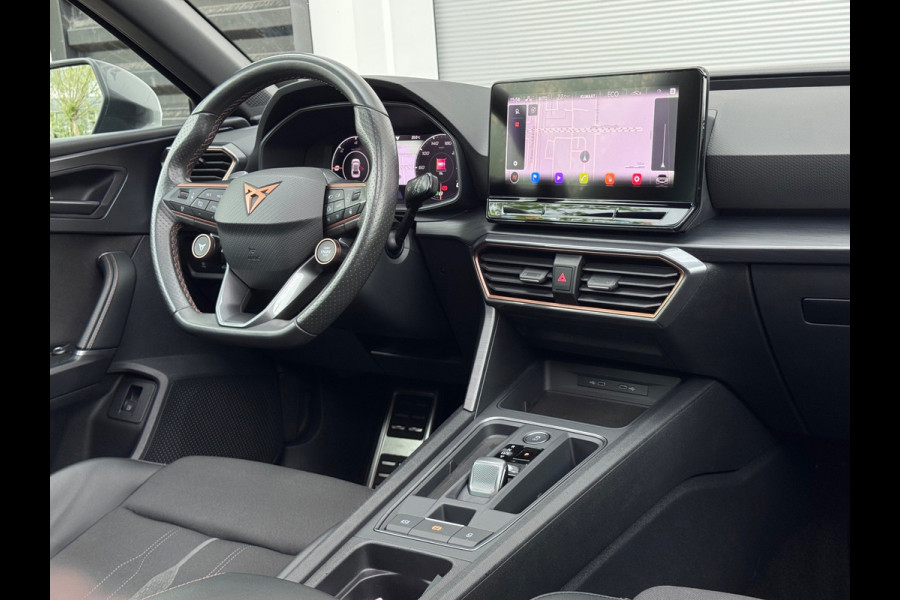 CUPRA Leon 1.4 e-Hybrid VZ Pano/Keyless/Dodehoek