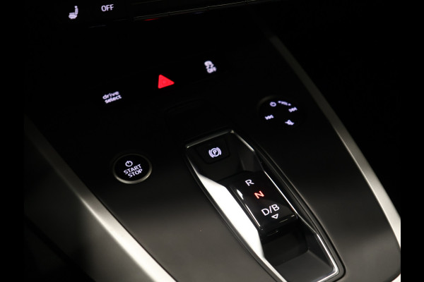 Audi Q4 Sportback e-tron 40 Sport Edition 77 kWh [APPLE CARPLAY, STOELVERWARMING, LED, CRUISE CONTROL, DIGITAL DASH, ELEKTRISCHE ACHTERKLEP, NIEUWSTAAT]