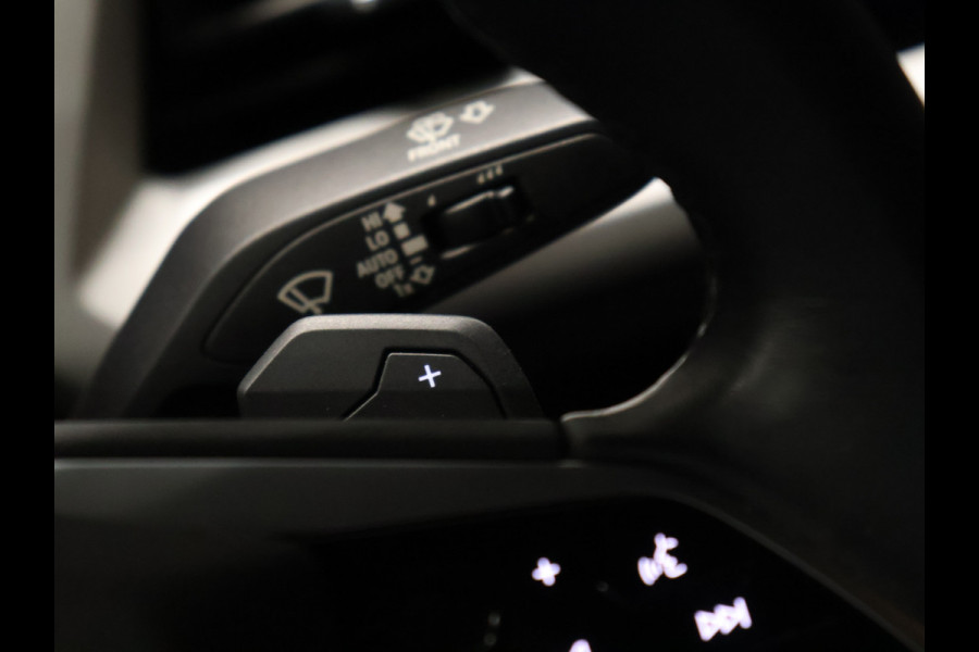 Audi Q4 Sportback e-tron 40 Sport Edition 77 kWh [APPLE CARPLAY, STOELVERWARMING, LED, CRUISE CONTROL, DIGITAL DASH, ELEKTRISCHE ACHTERKLEP, NIEUWSTAAT]