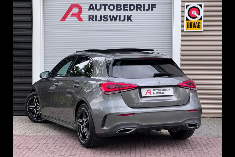 Mercedes-Benz A-Klasse 250 Premium Plus Pano/360//Sfeer/Dodehoek