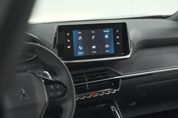 Peugeot 2008 PureTech 130 EAT8 GT | 360 Camera | Adaptieve Cruise Control | Stoelmassage | Apple Carplay