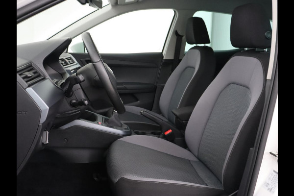 Seat Arona 1.0 TSI Style Intense | Carplay | Adaptive cruise | Camera | Navigatie | Side Assist | Climate control | Park Assist | Keyless | Bluetooth | Getint glas
