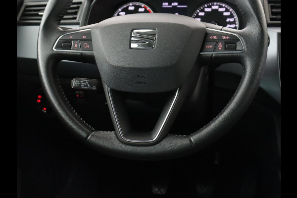 Seat Arona 1.0 TSI Style Intense | Carplay | Adaptive cruise | Camera | Navigatie | Side Assist | Climate control | Park Assist | Keyless | Bluetooth | Getint glas