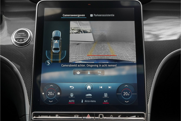 Mercedes-Benz C-Klasse 200 Launch Edition AMG Line Pano Burmester Trekhaak Camera Stoelverw