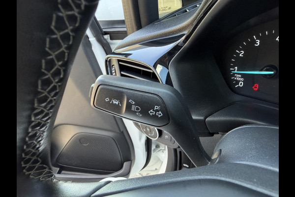 Ford Fiesta 1.0 EcoBoost Hybrid Titanium / Cruise / Airco / Carplay / Keyless / Lane assist