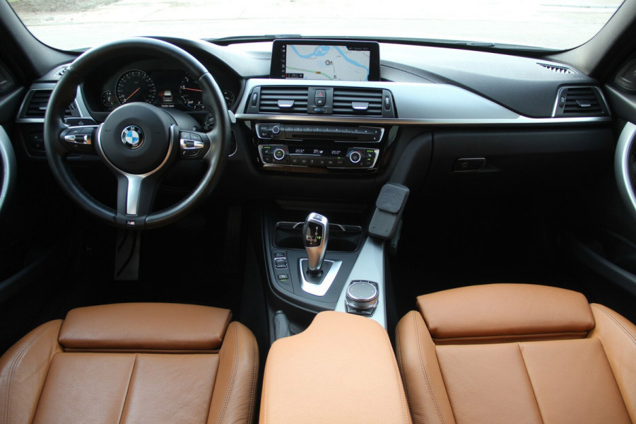 BMW 3 Serie Touring 318i M Sport Edition