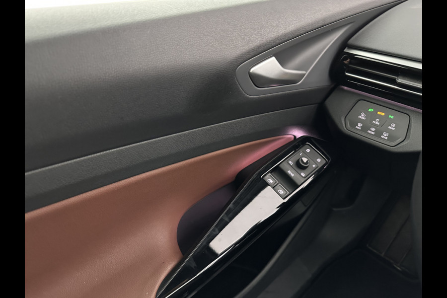 Volkswagen ID.4 Business 77 kWh [ 3-Fase-11kW ] {SOH-83%} (INCL-BTW) *LEATHER-ARTVELOURS | ADAPTIVE-CRUISE | FULL-LED | HEATED-COMFORTSEATS | KEYLESS | CAMERA | DIGI-COCKPIT | DAB | NAVI-FULLMAP | PRIVACY-GLASS | ECC | PDC | TOWBAR | 19''ALU*