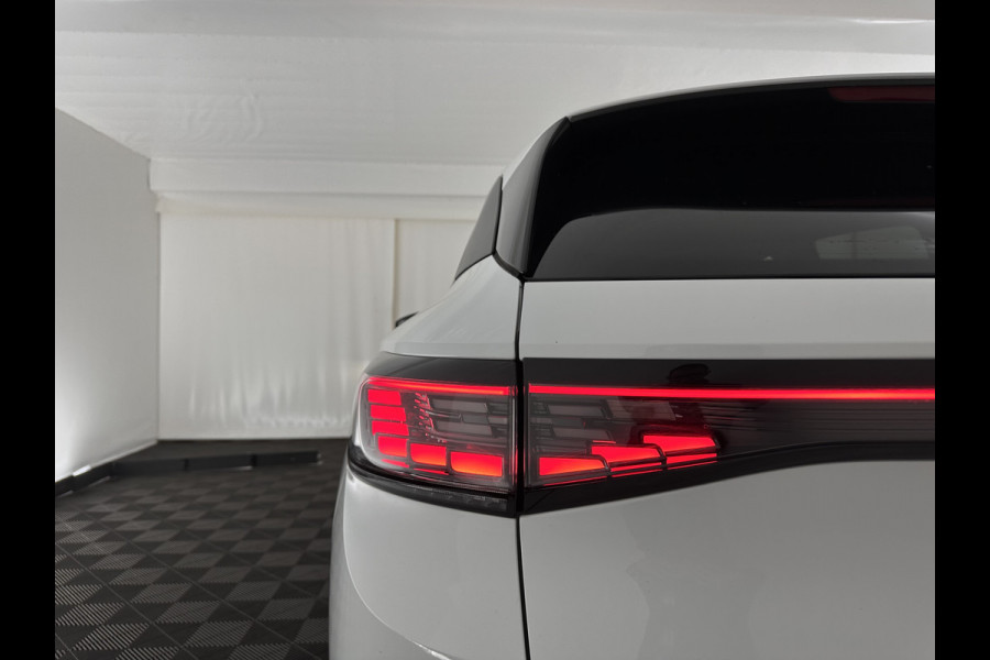 Volkswagen ID.4 Business 77 kWh [ 3-Fase-11kW ] {SOH-83%} (INCL-BTW) *LEATHER-ARTVELOURS | ADAPTIVE-CRUISE | FULL-LED | HEATED-COMFORTSEATS | KEYLESS | CAMERA | DIGI-COCKPIT | DAB | NAVI-FULLMAP | PRIVACY-GLASS | ECC | PDC | TOWBAR | 19''ALU*