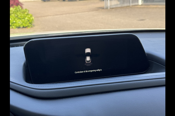 Mazda CX-30 2.0 e-SkyActiv-G M Hybrid | Carplay/Android, Head-Up, PDC, Cruise, Licht- en Regensensor, Airco |