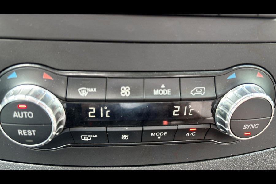 Mercedes-Benz Vito 114 CDI AMG Lang DC Comfort Dubbele cabine Leder Led verlichting Automaat Trekhaak Climate controll Navigatie