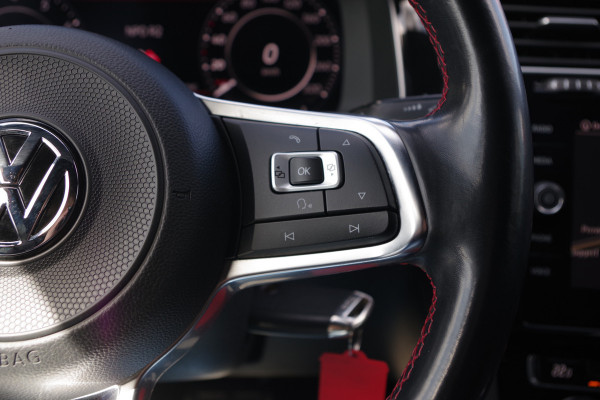 Volkswagen Golf 2.0 TSI GTI 245 PK Automaat Performance, Winterpakket, Digitale Cockpit, Carplay, Climate Control