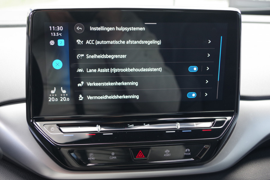 Volkswagen ID.4 Pure 52 kWh 149 PK, Adap. Cruise Control, Stuur- & Stoelverwarming, Carplay, LED, Parkeersensoren