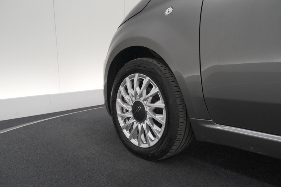 Fiat 500 1.0 Hybrid Dolcevita | Panoramadak | Apple Carplay | Parkeersensoren