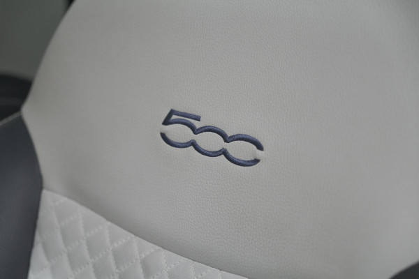 Fiat 500 1.0 Hybrid Dolcevita | Panoramadak | Apple Carplay | Parkeersensoren