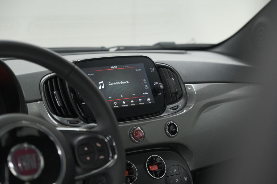 Fiat 500 1.0 Hybrid Dolcevita | Panoramadak | Apple Carplay | Parkeersensoren