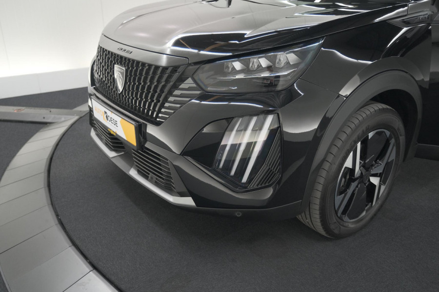 Peugeot 2008 PureTech 130 EAT8 GT | Camera | Apple Carplay | Parkeersensoren | 17 Inch Lichtmetalen Velgen