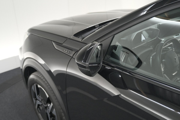 Peugeot 2008 PureTech 130 EAT8 GT | Camera | Apple Carplay | Parkeersensoren | 17 Inch Lichtmetalen Velgen