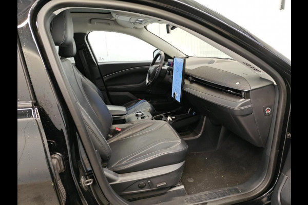 Ford Mustang Mach-E Standard RWD 73 kWh | 55.000 KM | Technology Pack | Bang & Olufsen | Panorama Dak |