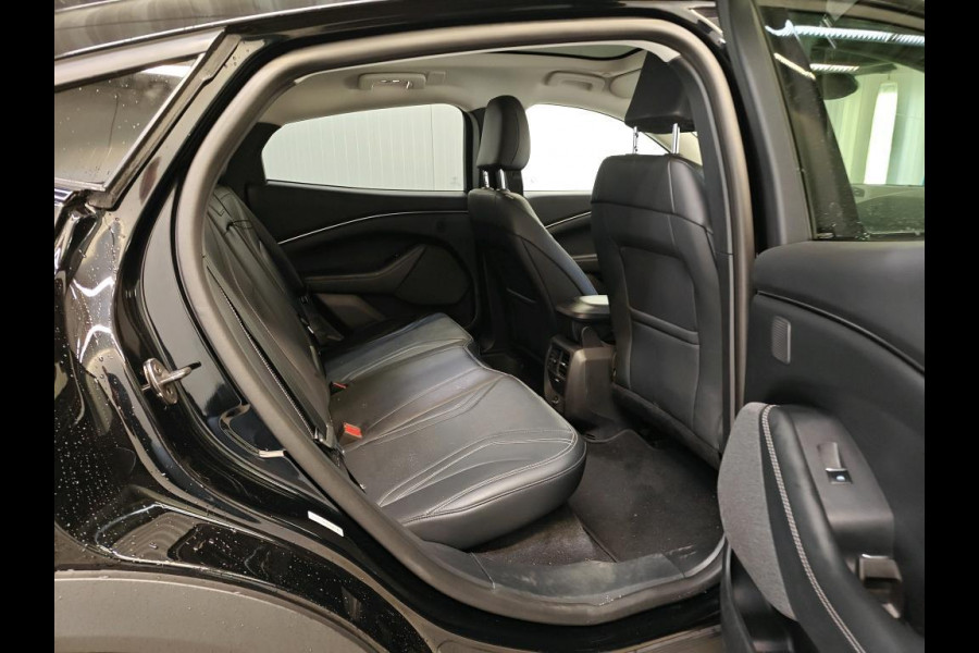 Ford Mustang Mach-E Standard RWD 73 kWh | 55.000 KM | Technology Pack | Bang & Olufsen | Panorama Dak |