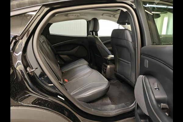 Ford Mustang Mach-E Standard RWD 73 kWh | 55.000 KM | Technology Pack | Bang & Olufsen | Panorama Dak |