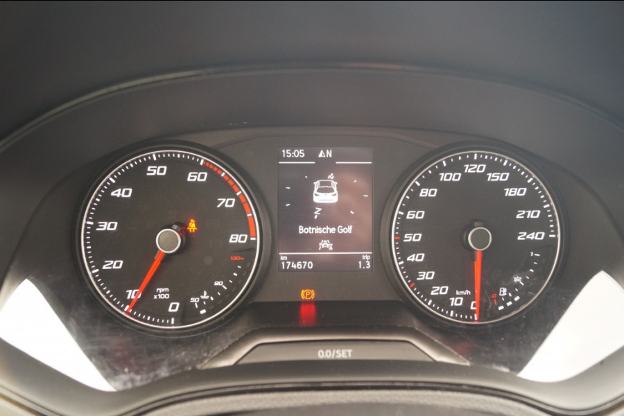 Seat Arona 1.0 TSI Style Business Intense -ECC-NAVI-CAM-PDC-ACC-