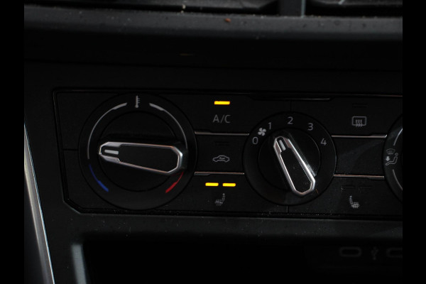 Volkswagen Polo 1.0 TSI Life Navigatie  Digitale Cockpit  Airco  Parkeer sensoren V+A LED  Lichtmetalen Velgen  Bluetooth  Limitter