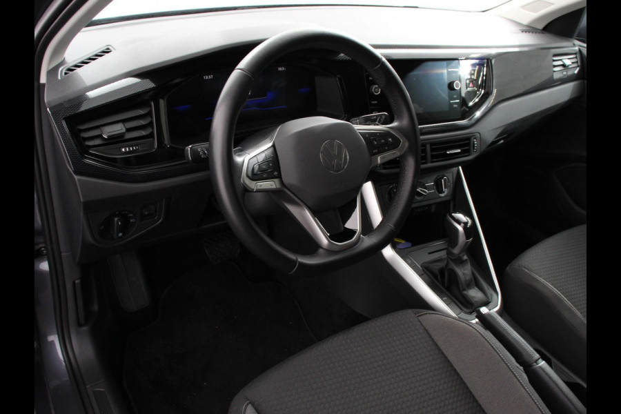 Volkswagen Polo 1.0 TSI 70kW DSG Life Edition Navigatie Apple Carplay/Android Auto Camera Airco Lichtmetalen Velgen Extra Getint Glas